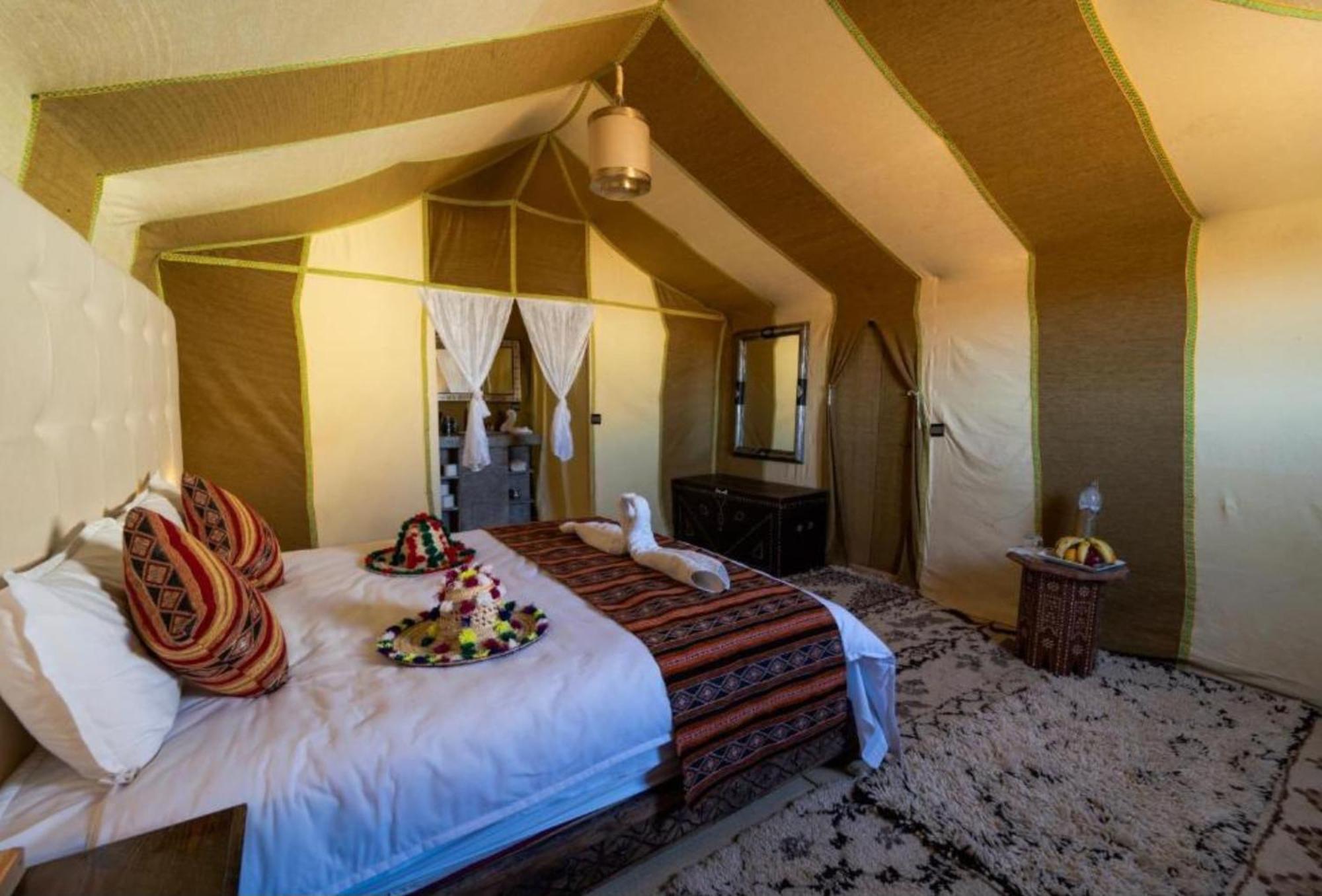 Hotel Itran Luxury Camp à Merzouga Extérieur photo